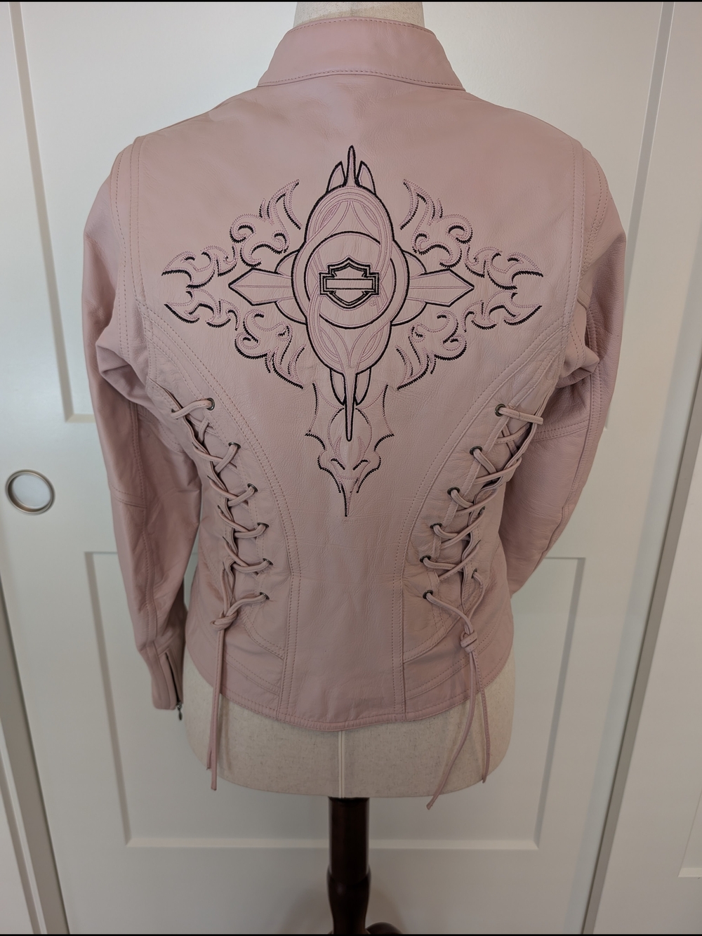 Harley-Davidson Blush Pink Leather Zip Motorcycle Jacket With Matching Chaps - Picture 2 of 7
